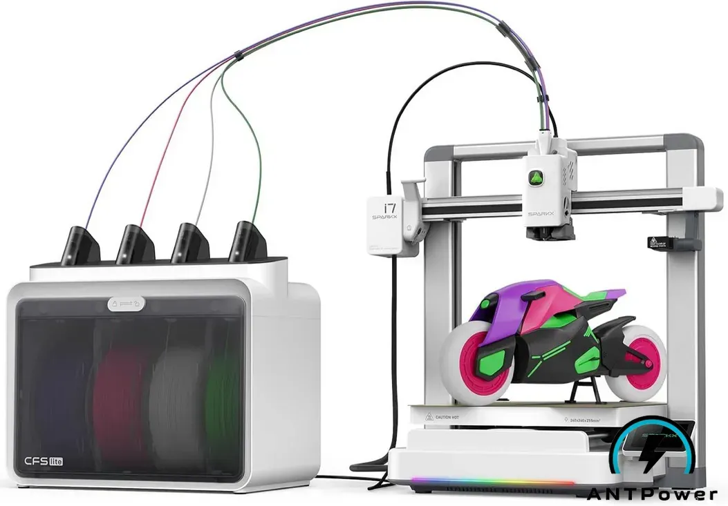Модуль CFS Lite рядом с 3D принтером Creality SPARKX i7 — закрытый бокс с четырьмя катушками филамента для четырёхцветной печати