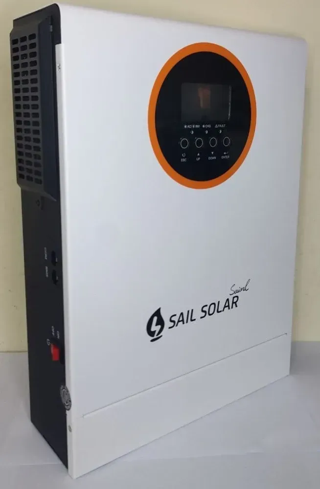 SAS1512VMII зліва — порти COM і BMS та вимикач живлення